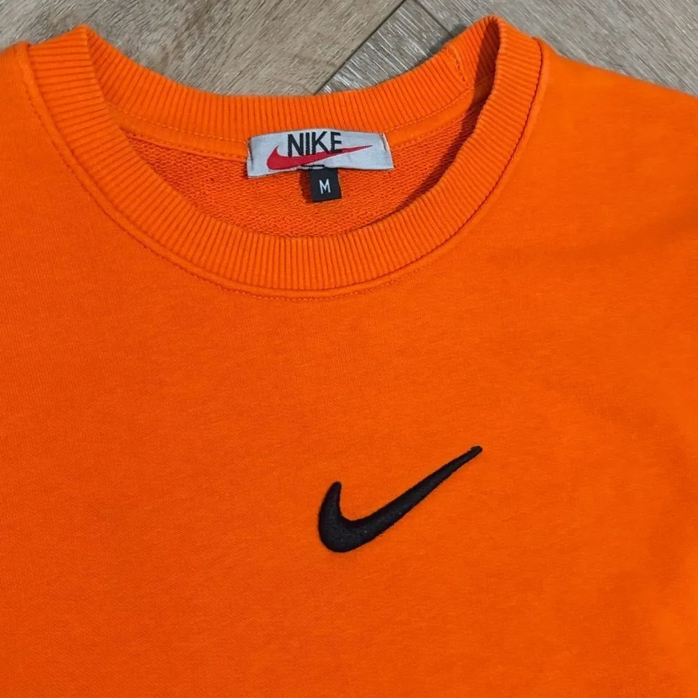 Vintage Nike Embroidered Crew Neck